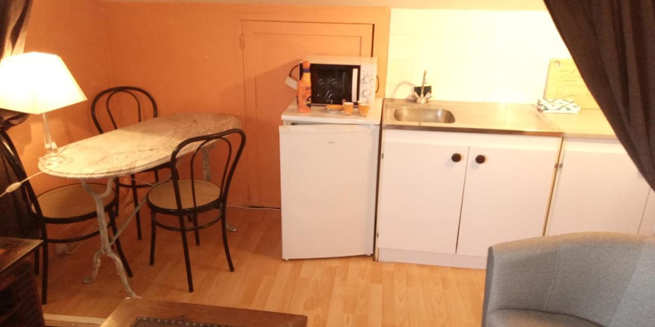 Chez Christine Διαμέρισμα Ροντέζ Εξωτερικό φωτογραφία